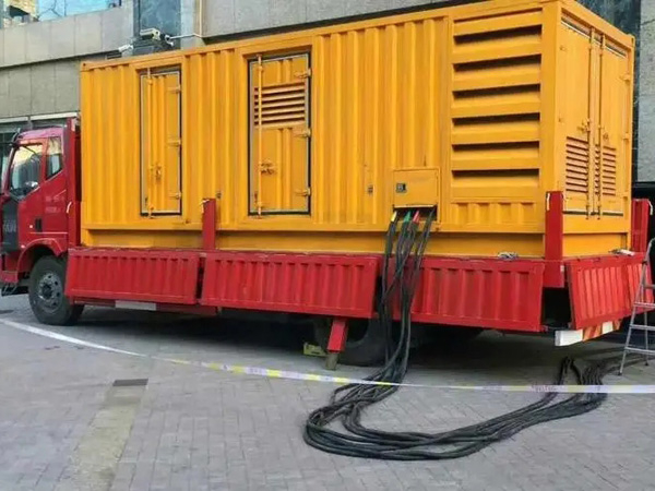 梅里斯达斡尔族如何确定水冷式机油散热器密封件的规格型号？